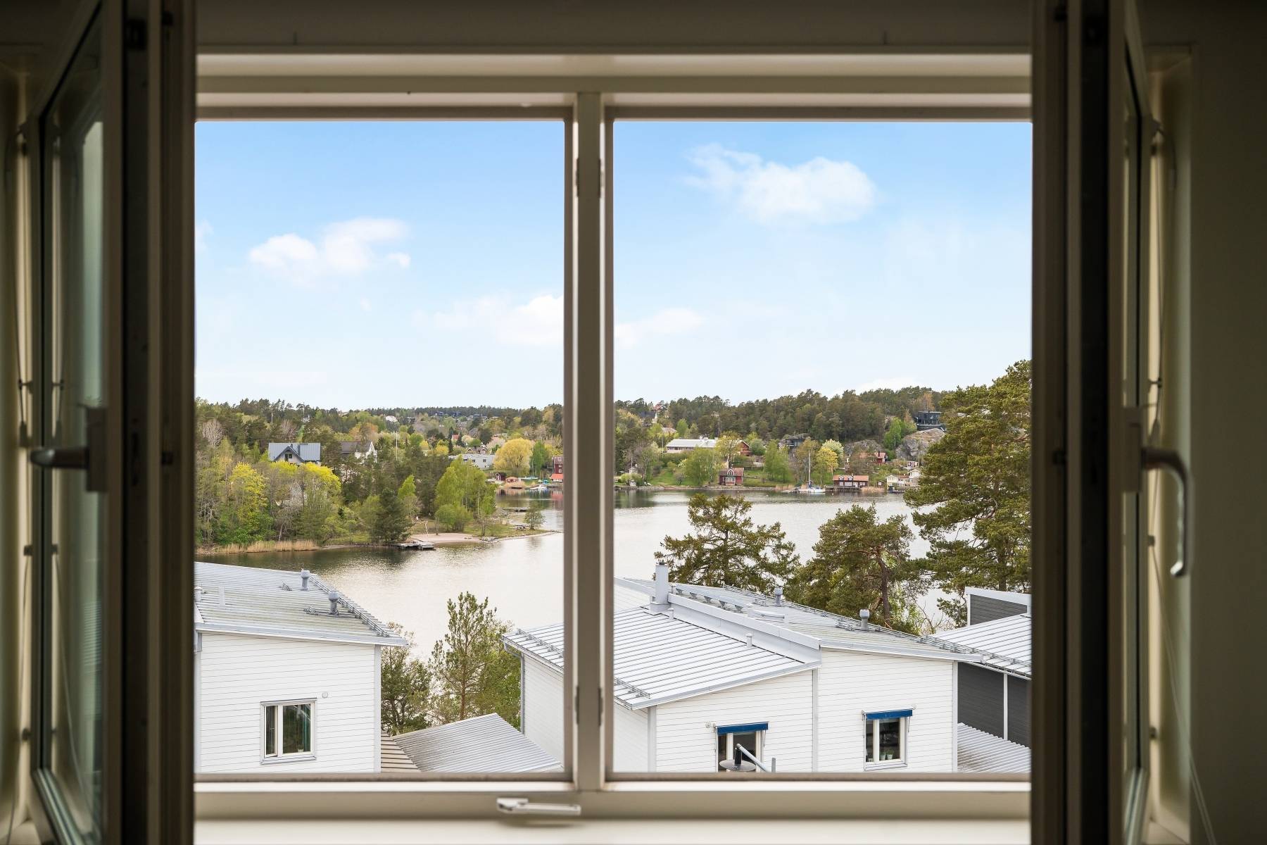 6 rum Parhus på Bankir Zethraeus väg 90 Ljung Värmdö kommun - bild 21