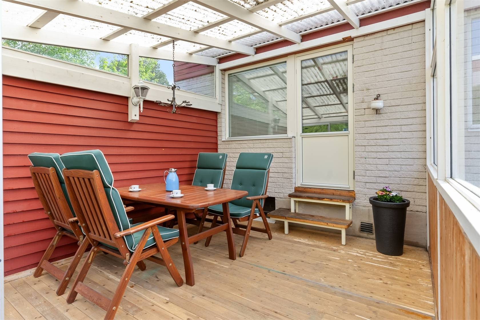5 rum Radhus på Ljungvägen 63 Sjukyrkoberget Upplands Väsby kommun - bild 28