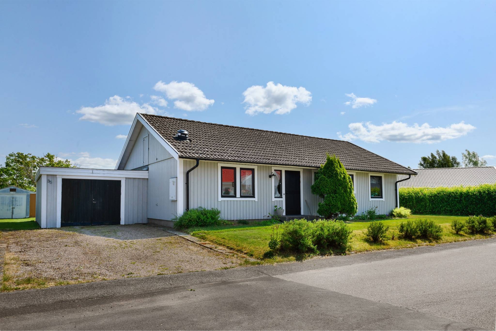 4 rum Villa på Piltagårdsgatan 35 Stenstorp Falköpings kommun - bild 2