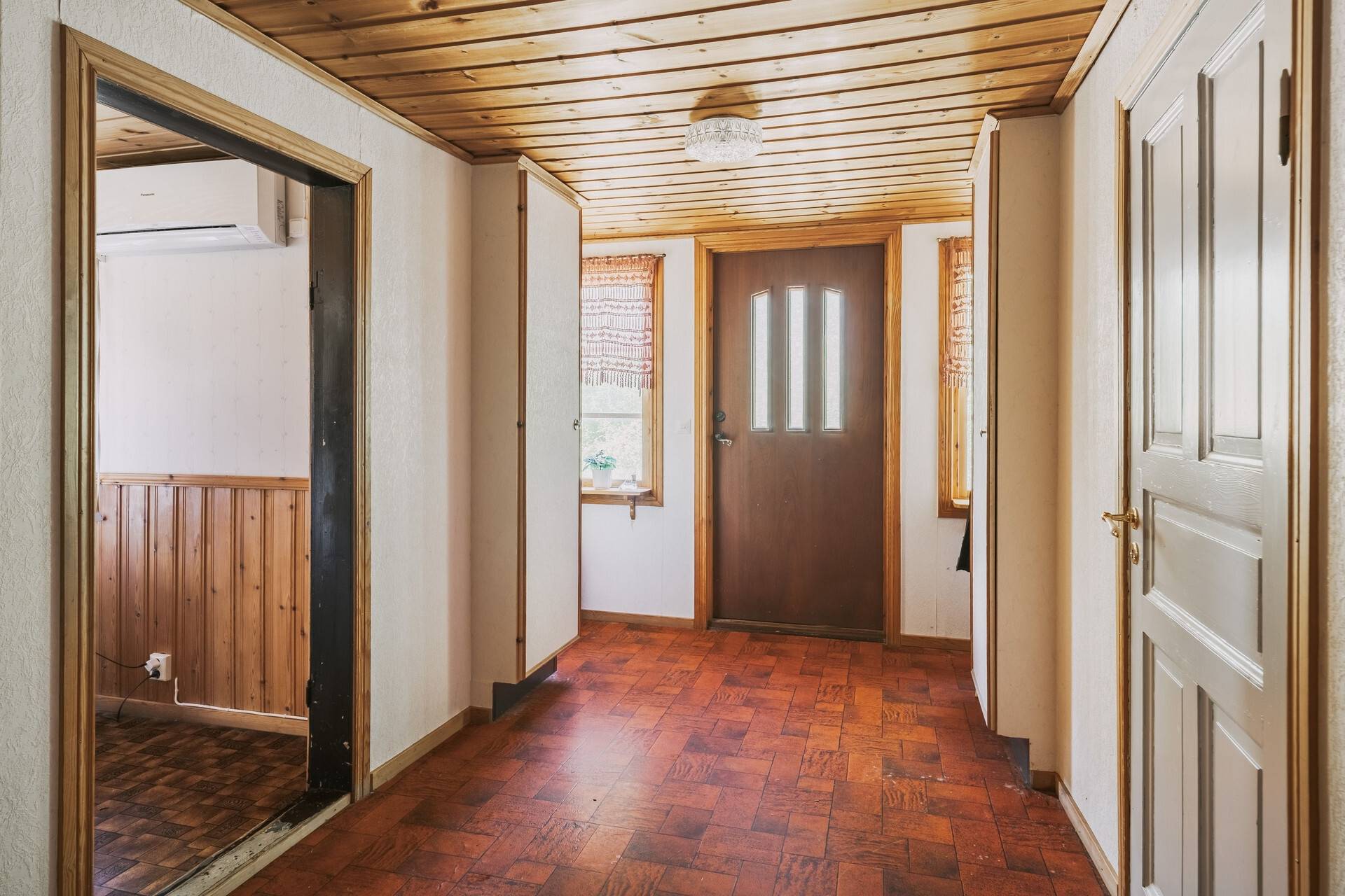 5 rum Villa på Smeby 9 Smeby Töreboda kommun - bild 7