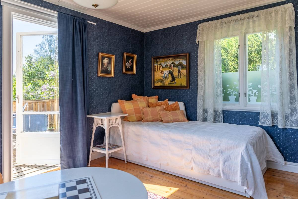 8 rum Vinterbonat fritidshus på Östervik 26-30 Roslagen - sjötomter Norrtälje kommun - bild 48