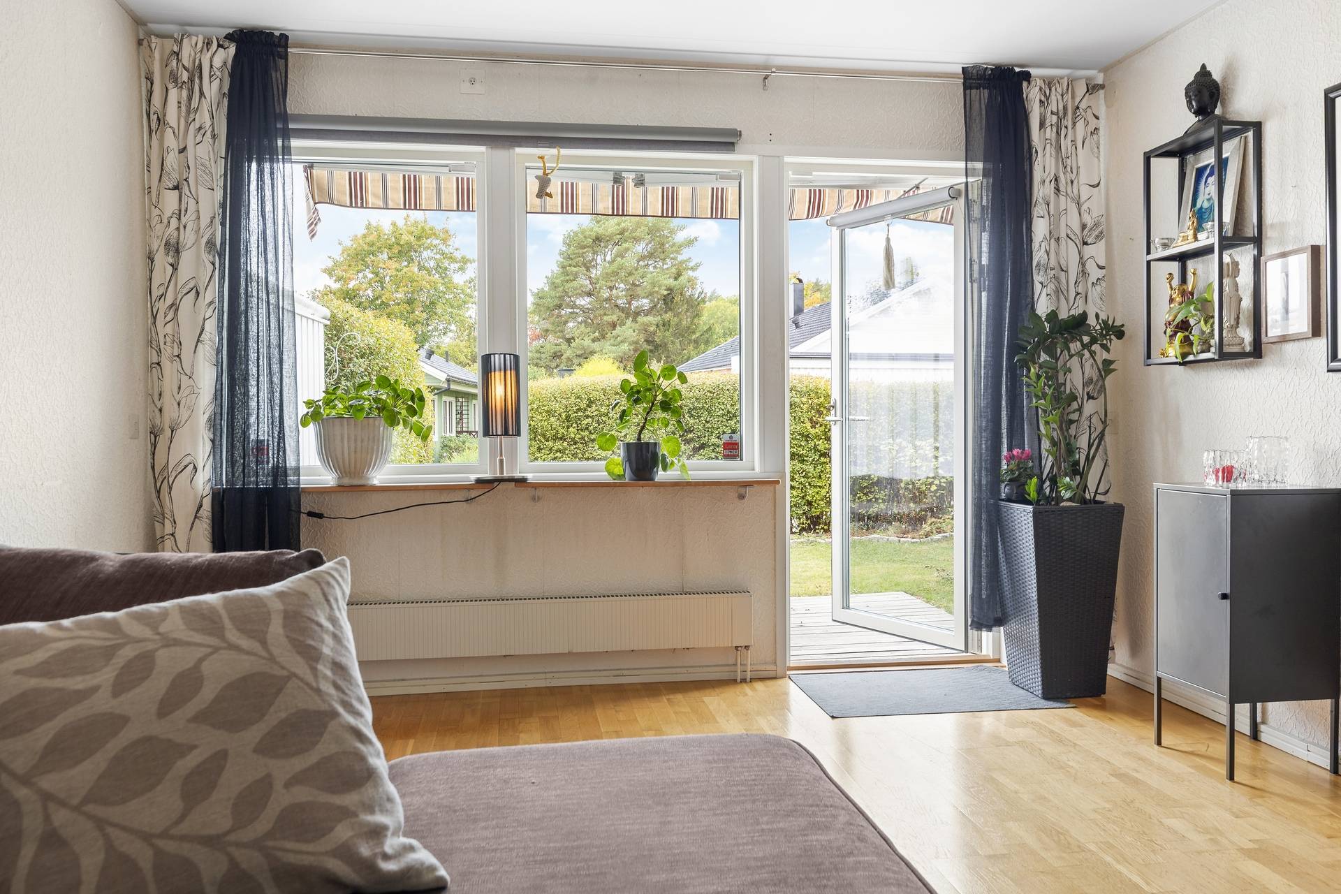 4 rum Parhus på Furuhällsvägen 14 Bålsta Håbo kommun - bild 19