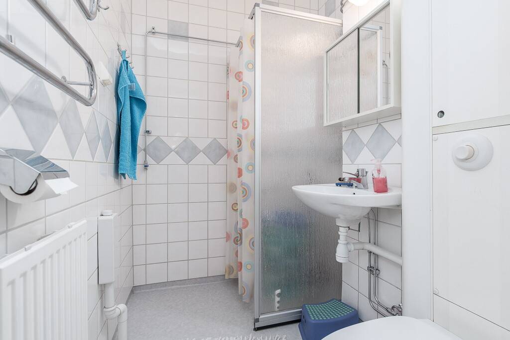 2 rum Lägenhet på Trumpetaregatan 11C Centralt Väster Örebro kommun - bild 10