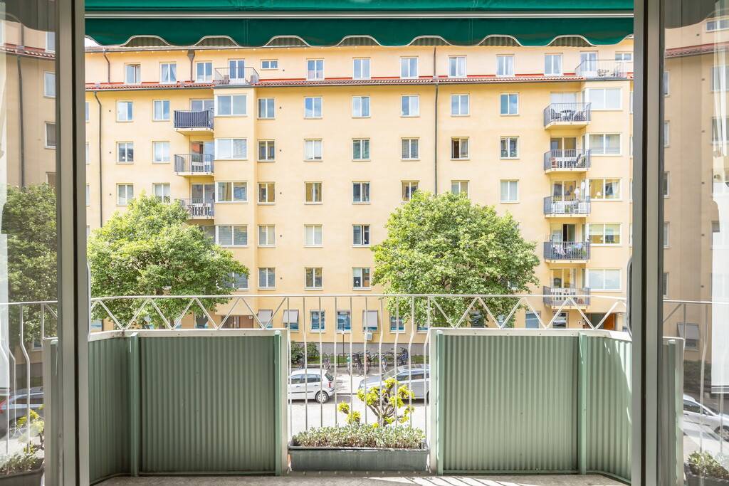 3 rum Lägenhet på Artillerigatan 76, 2 tr Gärdet Stockholms kommun - bild 2