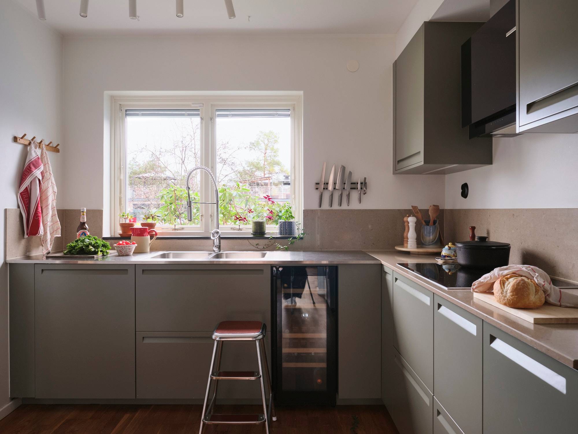 6 rum Radhus på Måbärsstigen 88 Hässelby Södra Villastad Stockholms kommun - bild 4