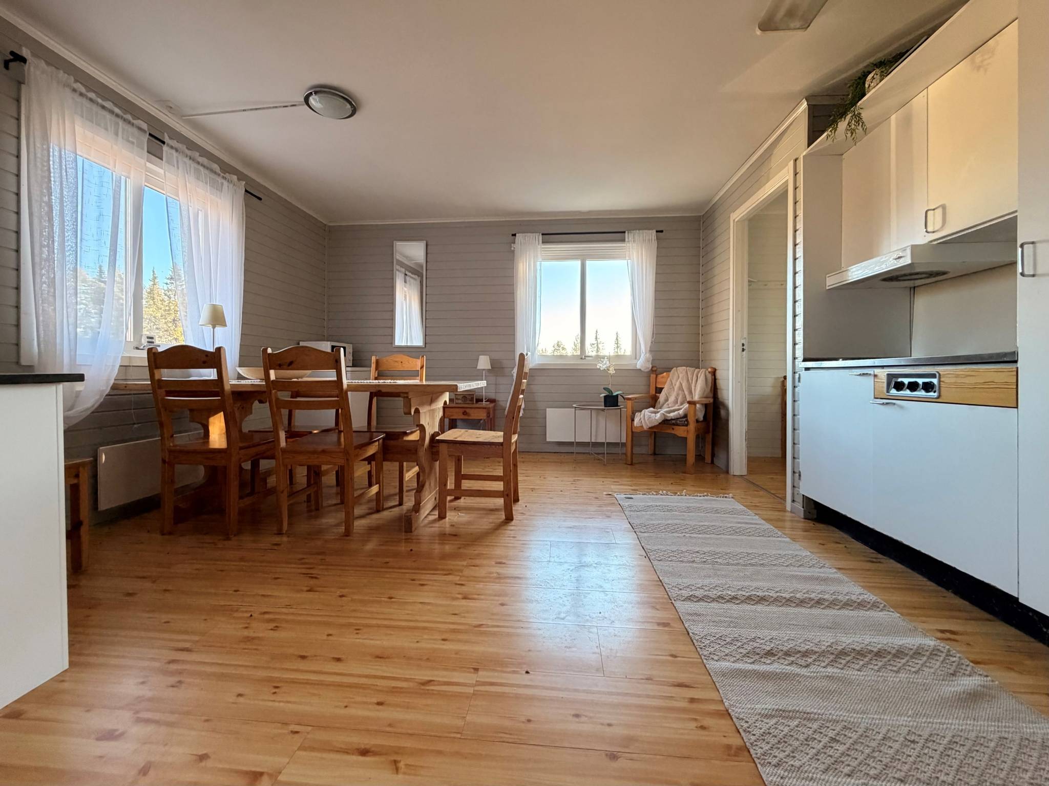 3 rum Fritidshus på Kronogordsvägen 4:81 Kåbdalis/Kronogård Jokkmokks kommun - bild 4