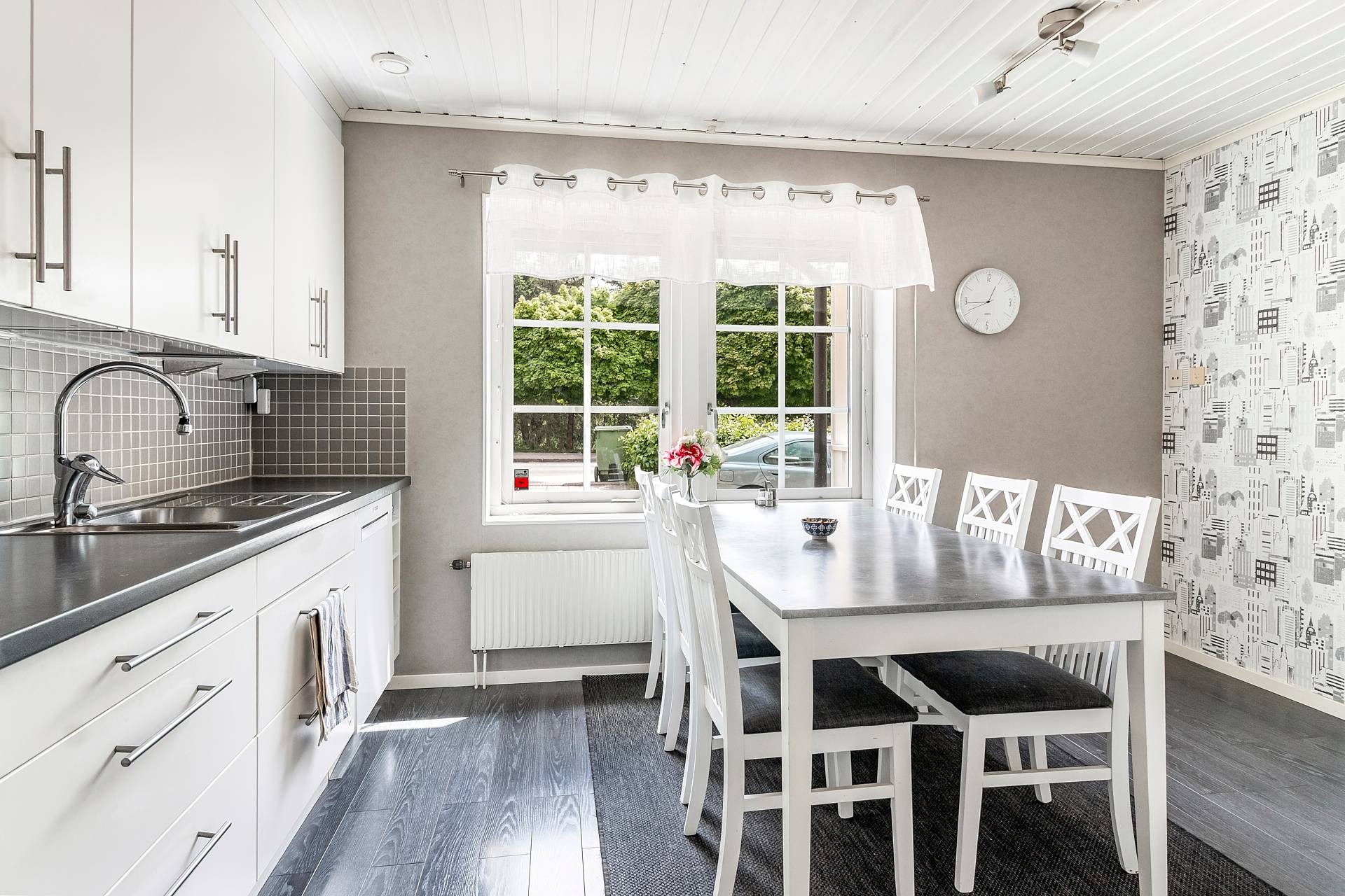 5 rum Parhus på Ågärdsgatan 21 Nyckelberget Köpings kommun - bild 11