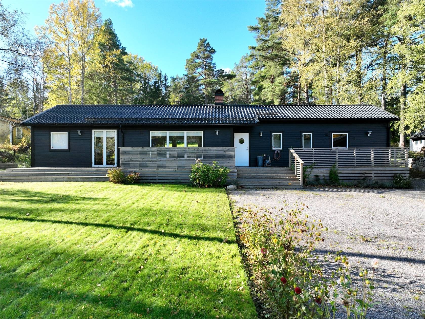 6 rum villa på Styrbordsvägen 11 Svinninge, Österåkers kommun - bild 1