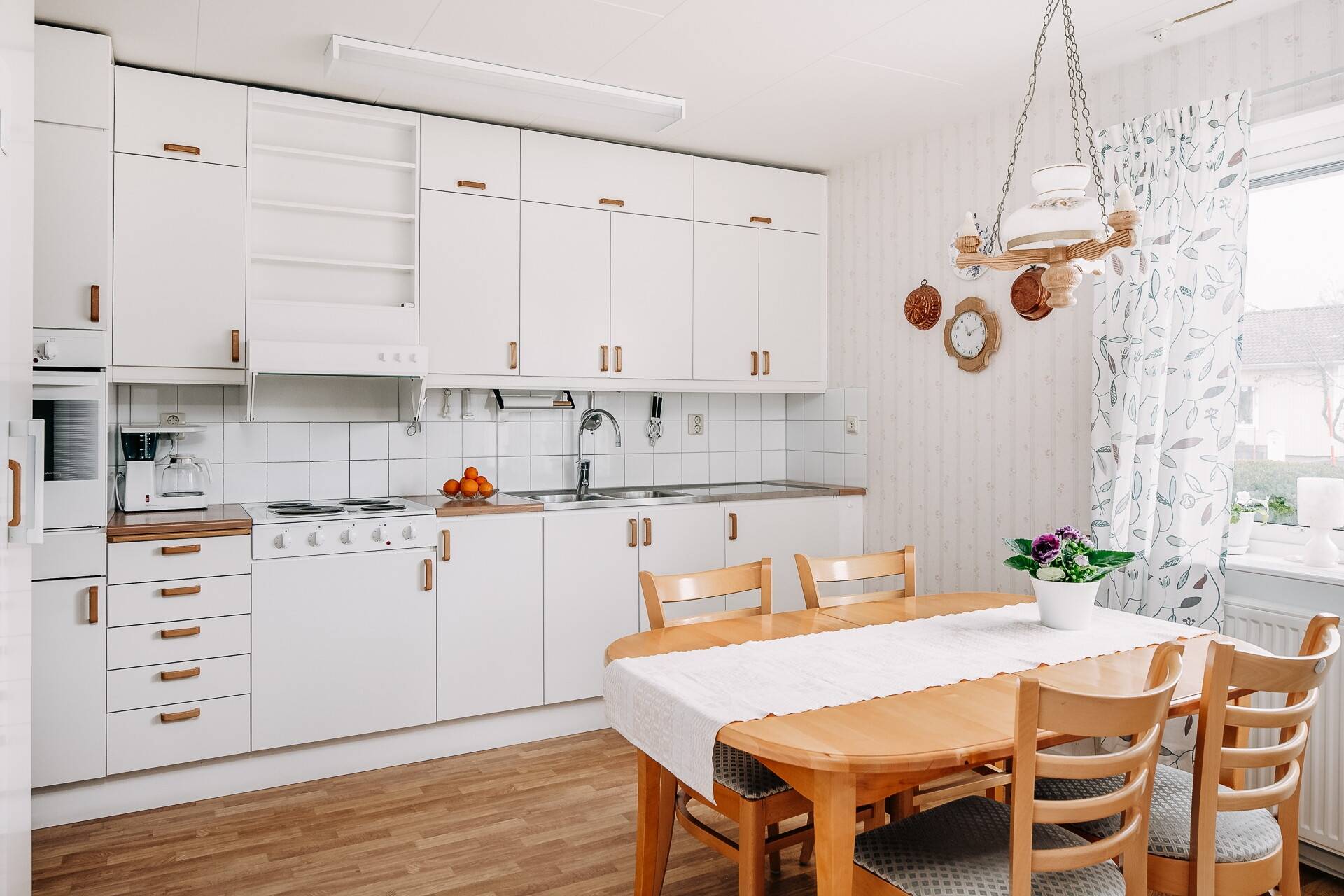 3 rum Par-/kedje-/radhus på Mariehovsvägen 5 Norrmalm Skövde kommun - bild 16