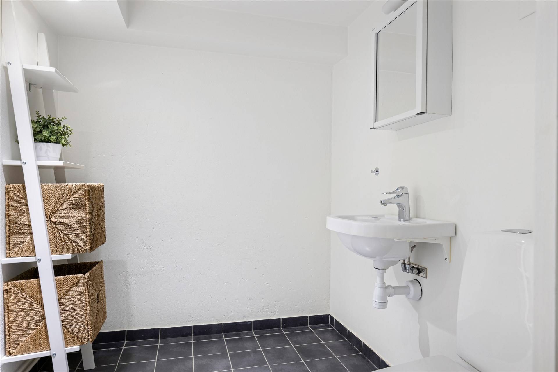 6 rum Villa på Porsvägen 16 Brantbrink Botkyrka kommun - bild 36