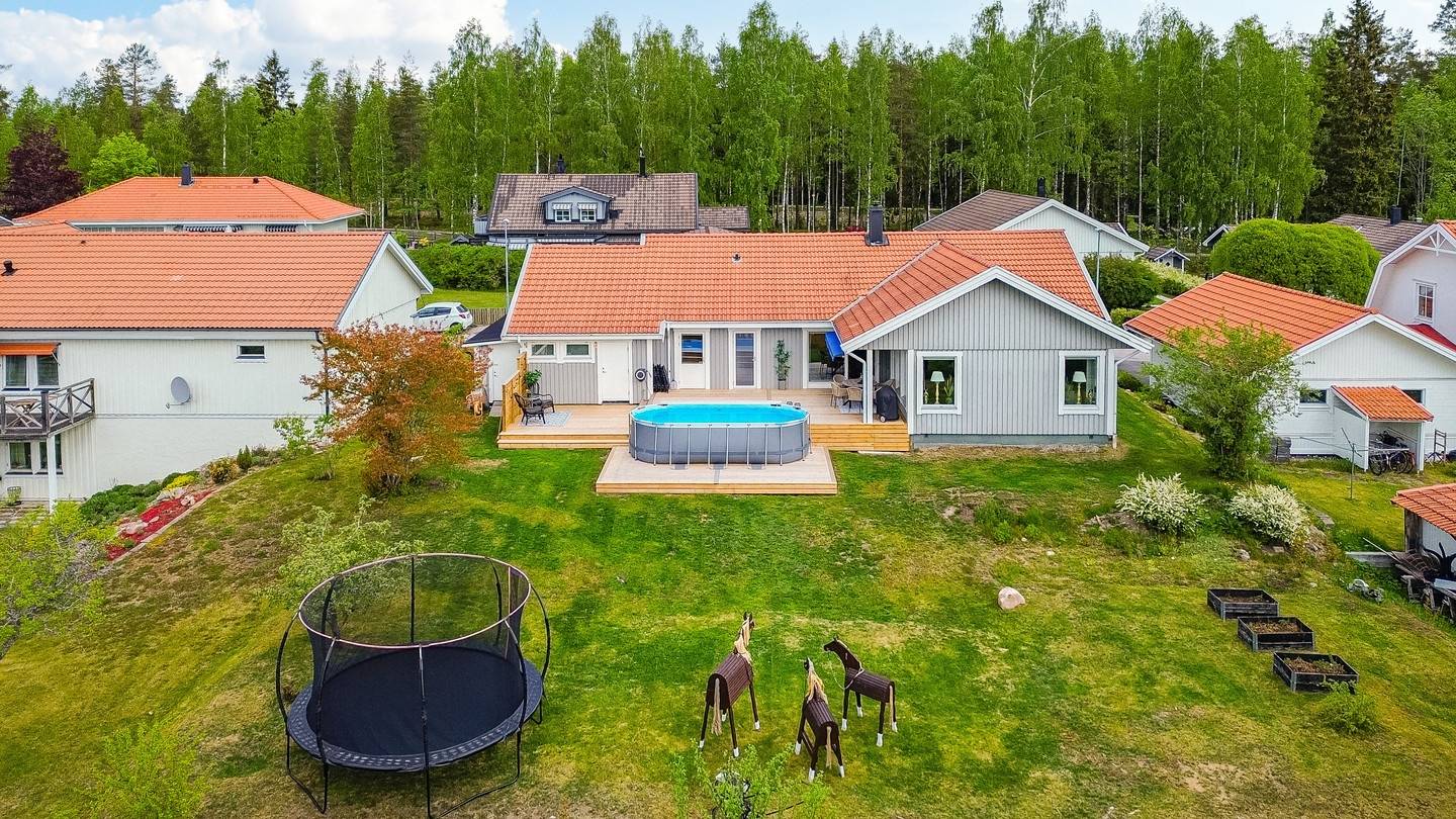 5 rum Villa på Vallringen 16 Vallhov Sandvikens kommun - bild 2