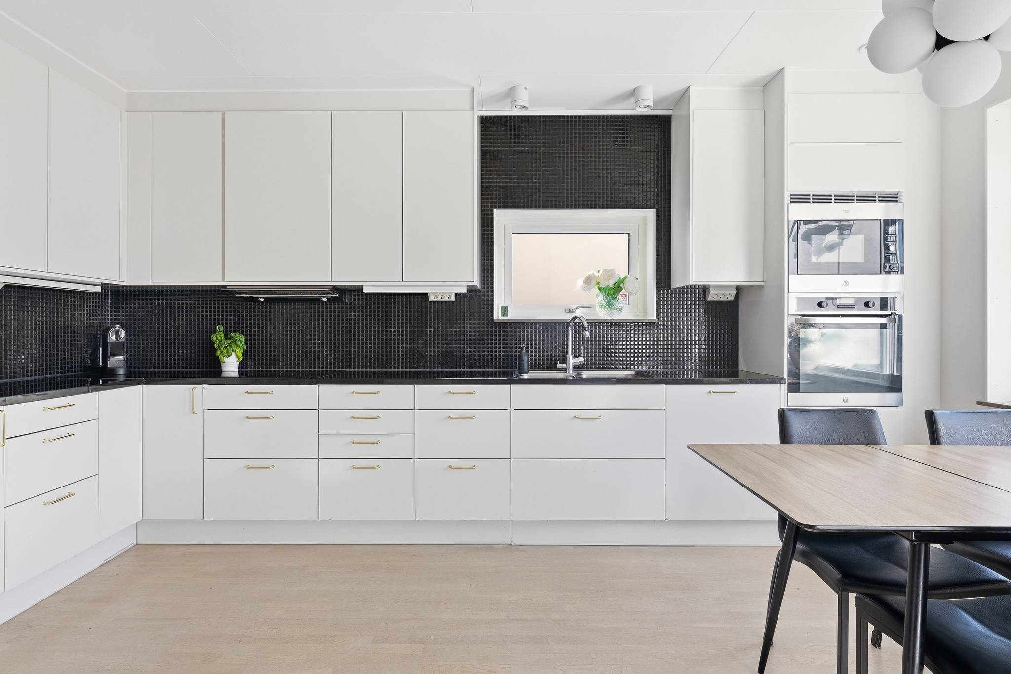 5 rum Villa på Gåsörtsvägen 36 Stora Ursvik Sundbybergs kommun - bild 12