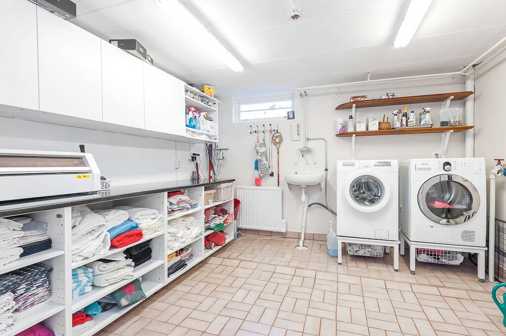 7 rum Villa på Tingvallavägen 3 Vallentuna Vallentuna kommun - bild 28
