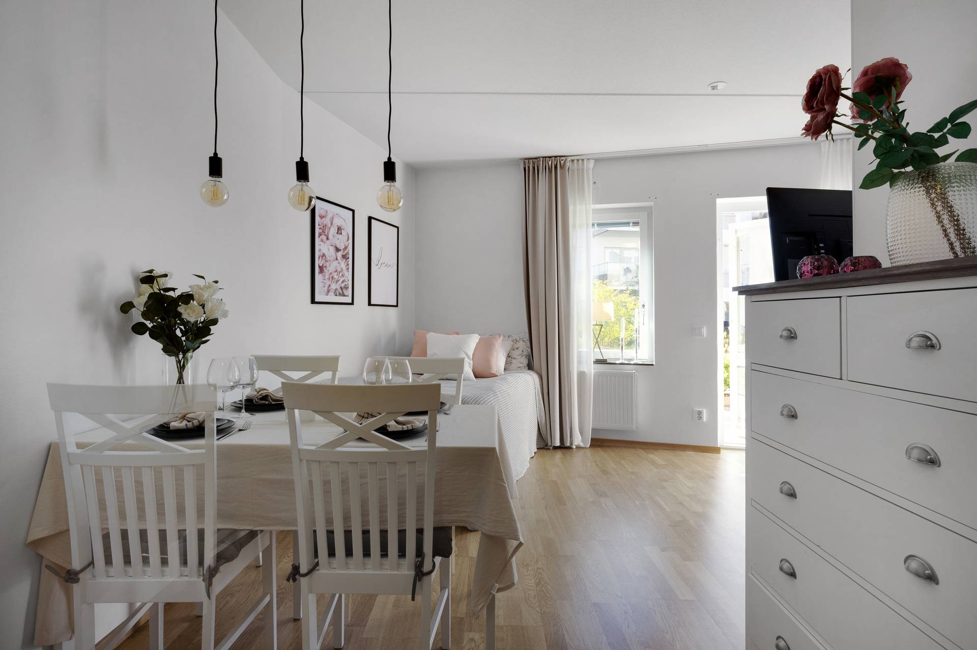 1 rum Lägenhet på Holmvägen 22D Centralt/Apoteksskogen Upplands Väsby kommun - bild 11