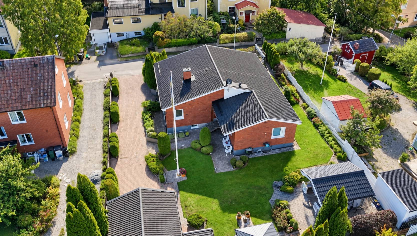 6 rum villa på Ugglevägen 4B Kristiansborg, Västerås kommun - bild 1