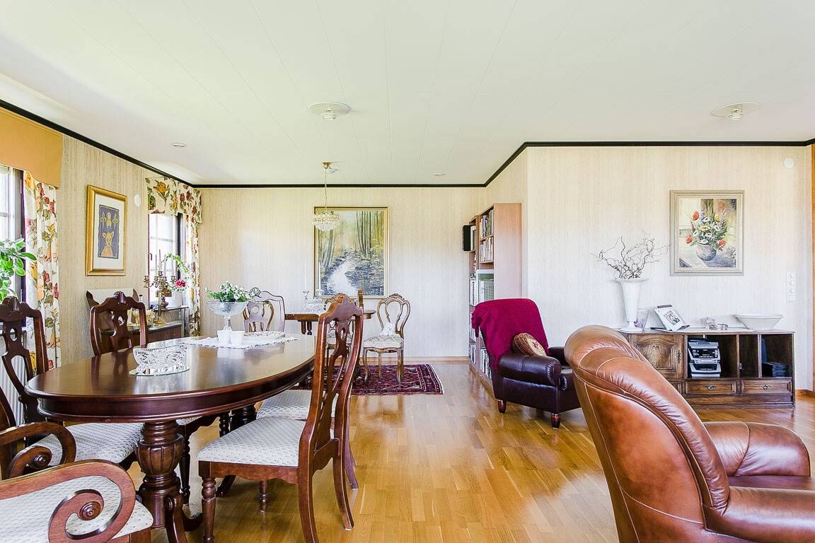 5 rum Villa på Gösslunda Lunnabacken 2 Skalunda Lidköpings kommun - bild 16