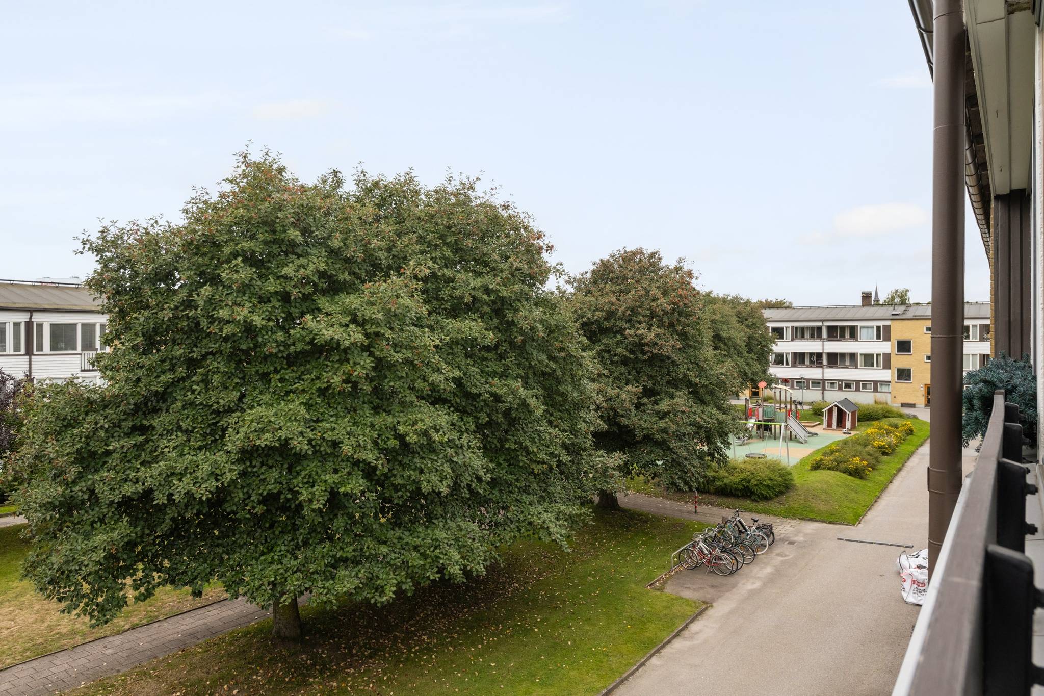 3 rum lägenhet på Rävsnäsvägen 58, 2 tr Örby Slott/Älvsjö, Stockholms kommun - bild 3