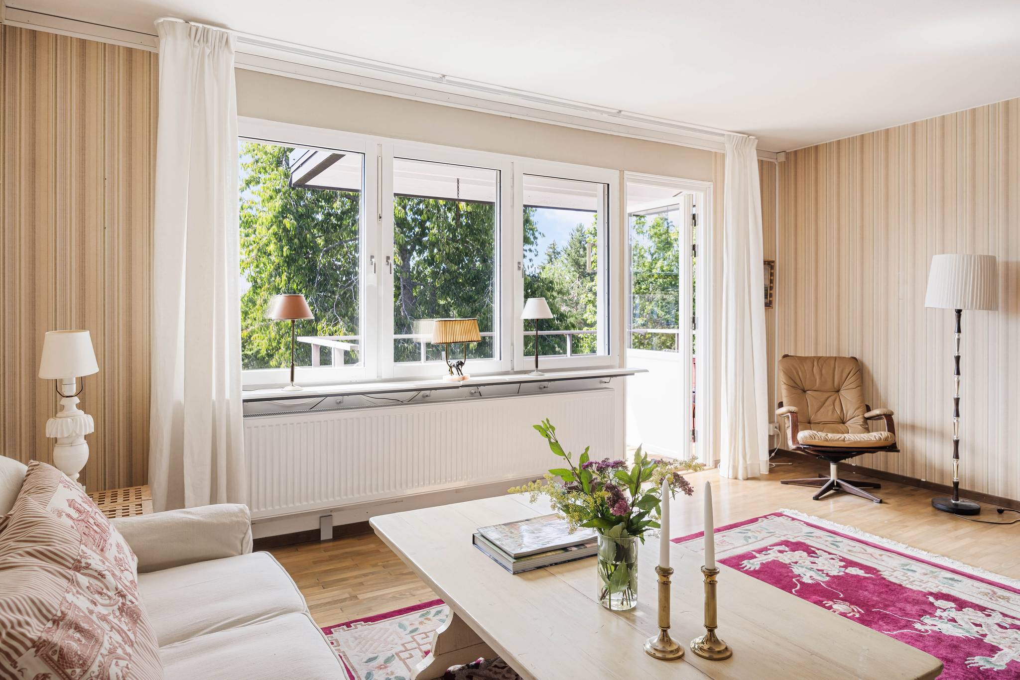 3 rum lägenhet på Ljuskärrsvägen 104, 1tr Saltsjöbaden - Ljuskärrsberget, Nacka kommun - bild 2