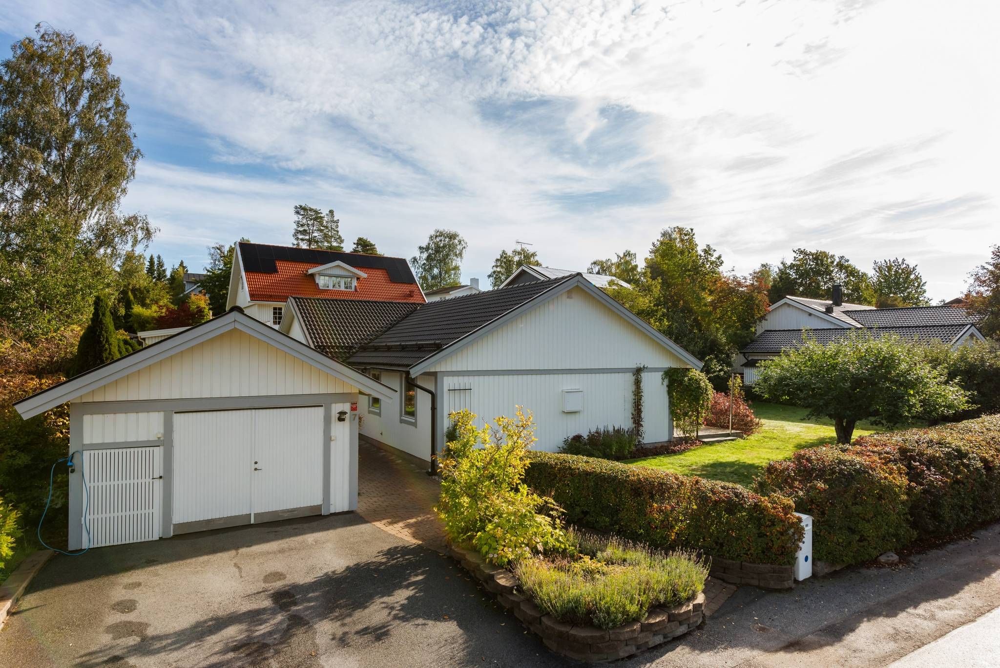 villa på Träkolsgränd 7 Skarpäng, Täby kommun - bild 2