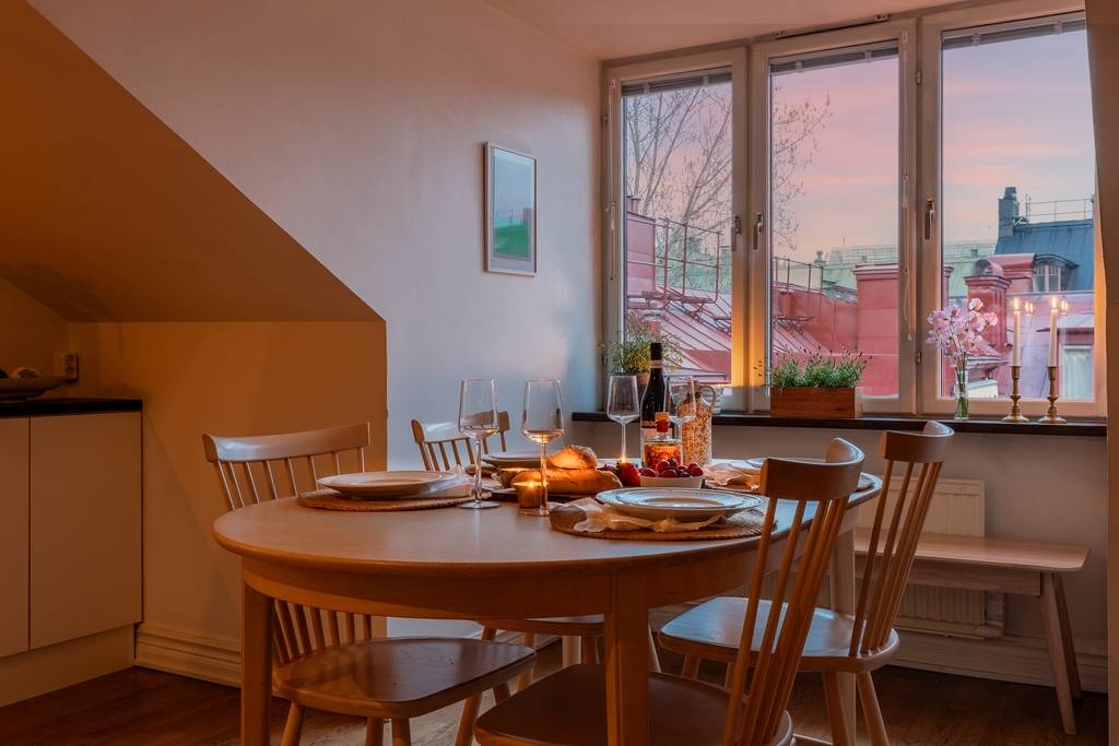 3 rum Lägenhet på Högbergsgatan 81, vind Södermalm - Mariatorget Stockholms kommun - bild 2