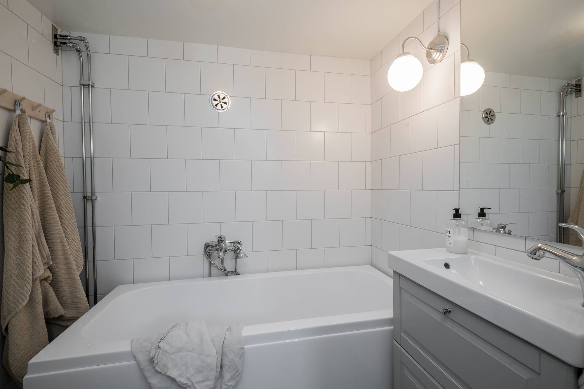7 rum Villa på Bondgårdsvägen 4 Stuvsta Segersminne Huddinge kommun - bild 38