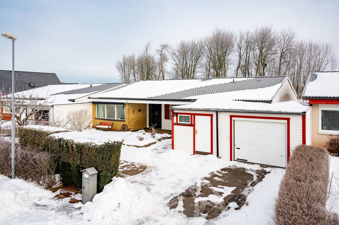 5 rum Villa på Vallmogatan 58 Vilhelmsberg Falköpings kommun - bild 2