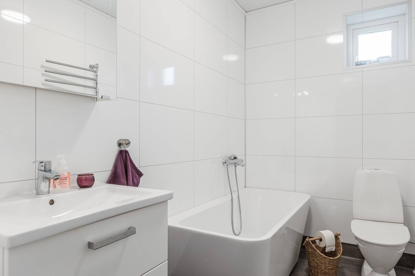 5 rum Villa på Citronäppelgatan 14 Norra Alsberg Nässjö kommun - bild 36