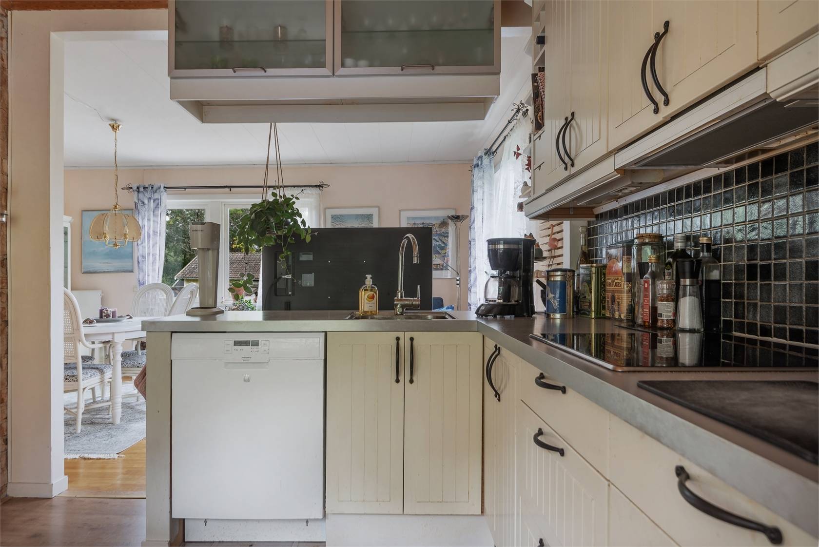 5 rum Villa på Myrängsvägen 4 Centralt Strömstads kommun - bild 15