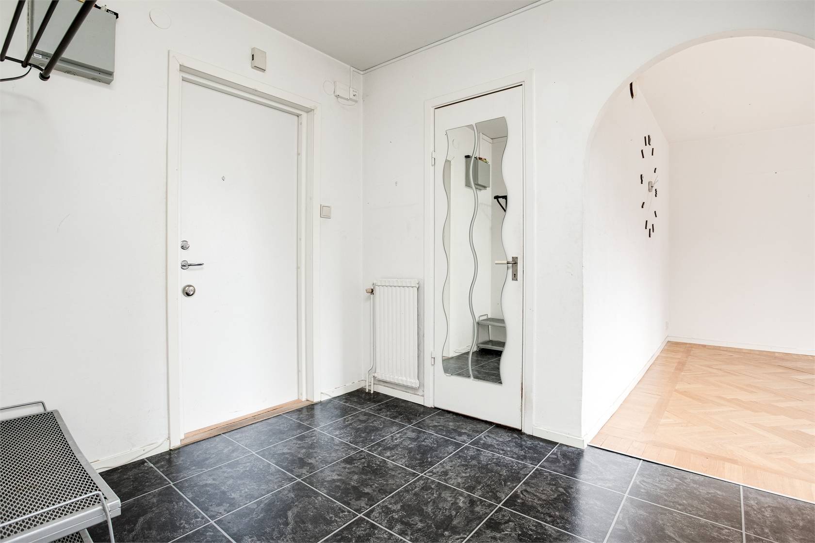 2 rum Lägenhet på Bondskogsvägen 45C Lindesberg - Bondskogen Lindesbergs kommun - bild 2