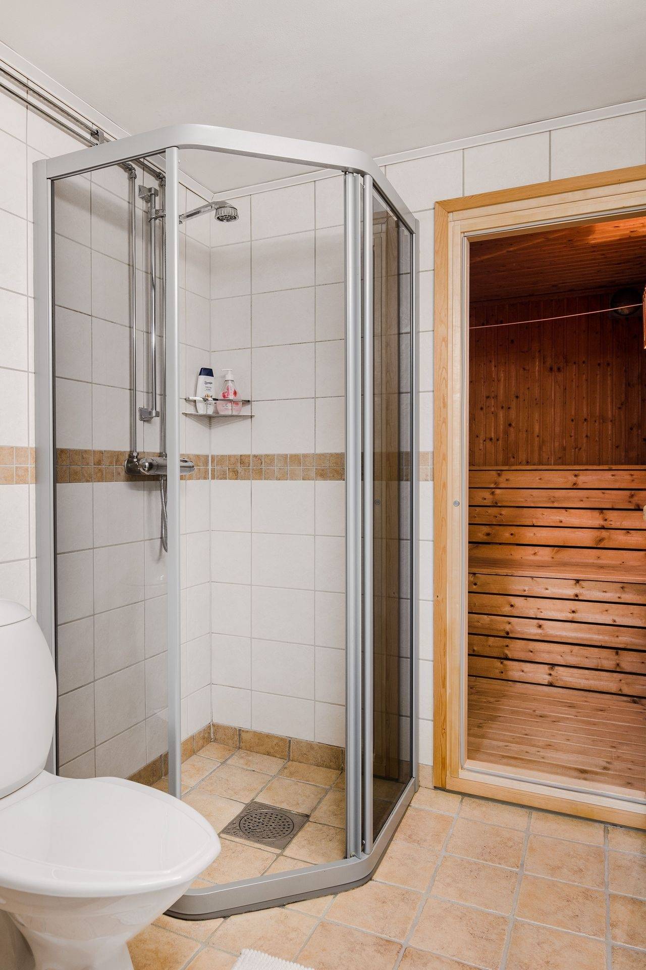 4 rum Villa på Ekedalsgatan 10 Lidköping Lidköpings kommun - bild 19