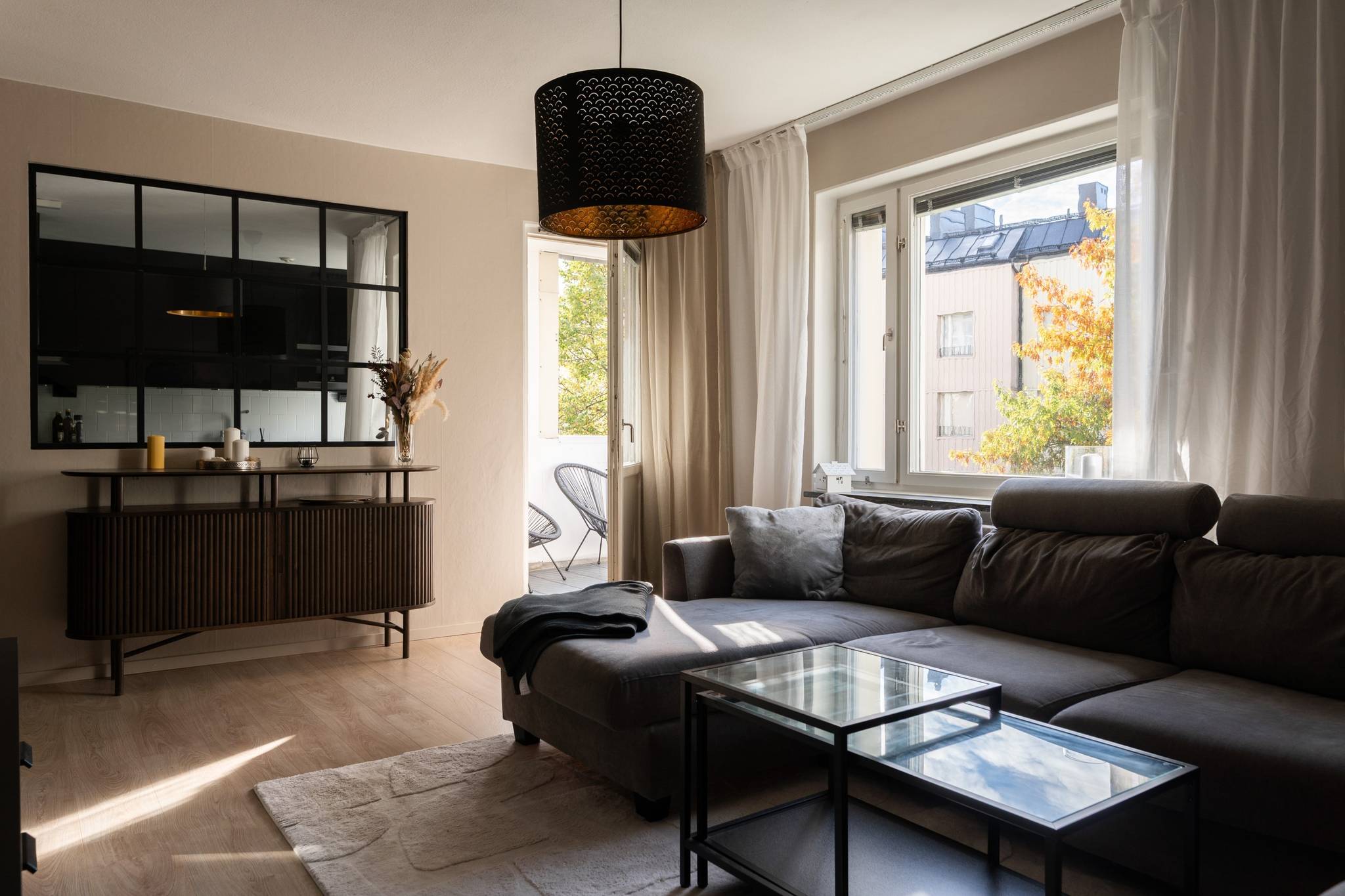 2 rum lägenhet på Lovisebergsvägen 12 Karlsdal, Västerås kommun - bild 2