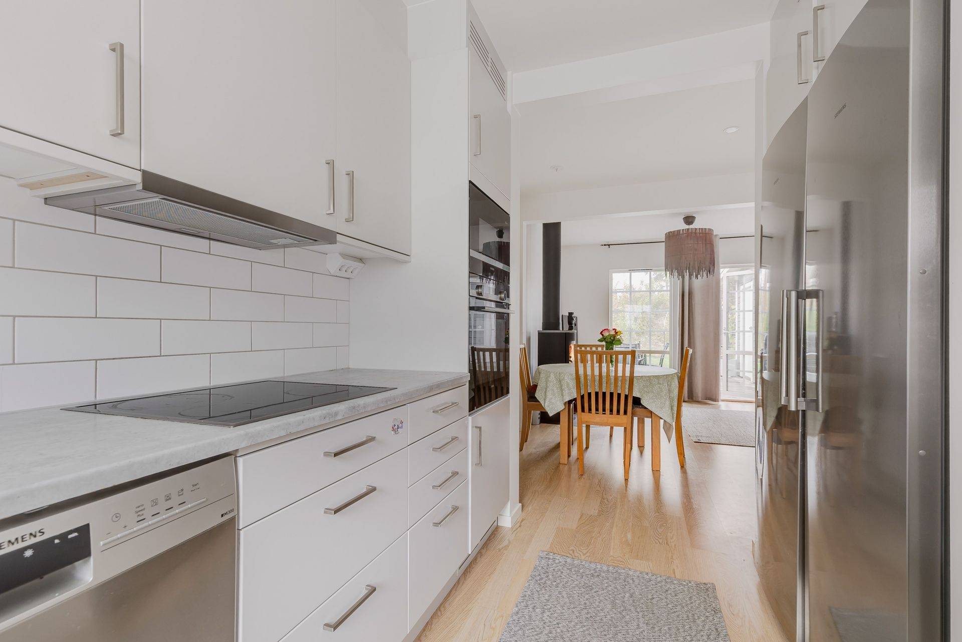 4 rum Radhus på Blåhallonvägen 27C Strängnäs Strängnäs kommun - bild 6