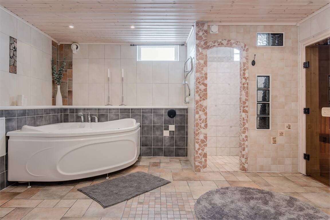 7 rum Villa på Lövängsvägen 7 Lassas Sandvikens kommun - bild 54