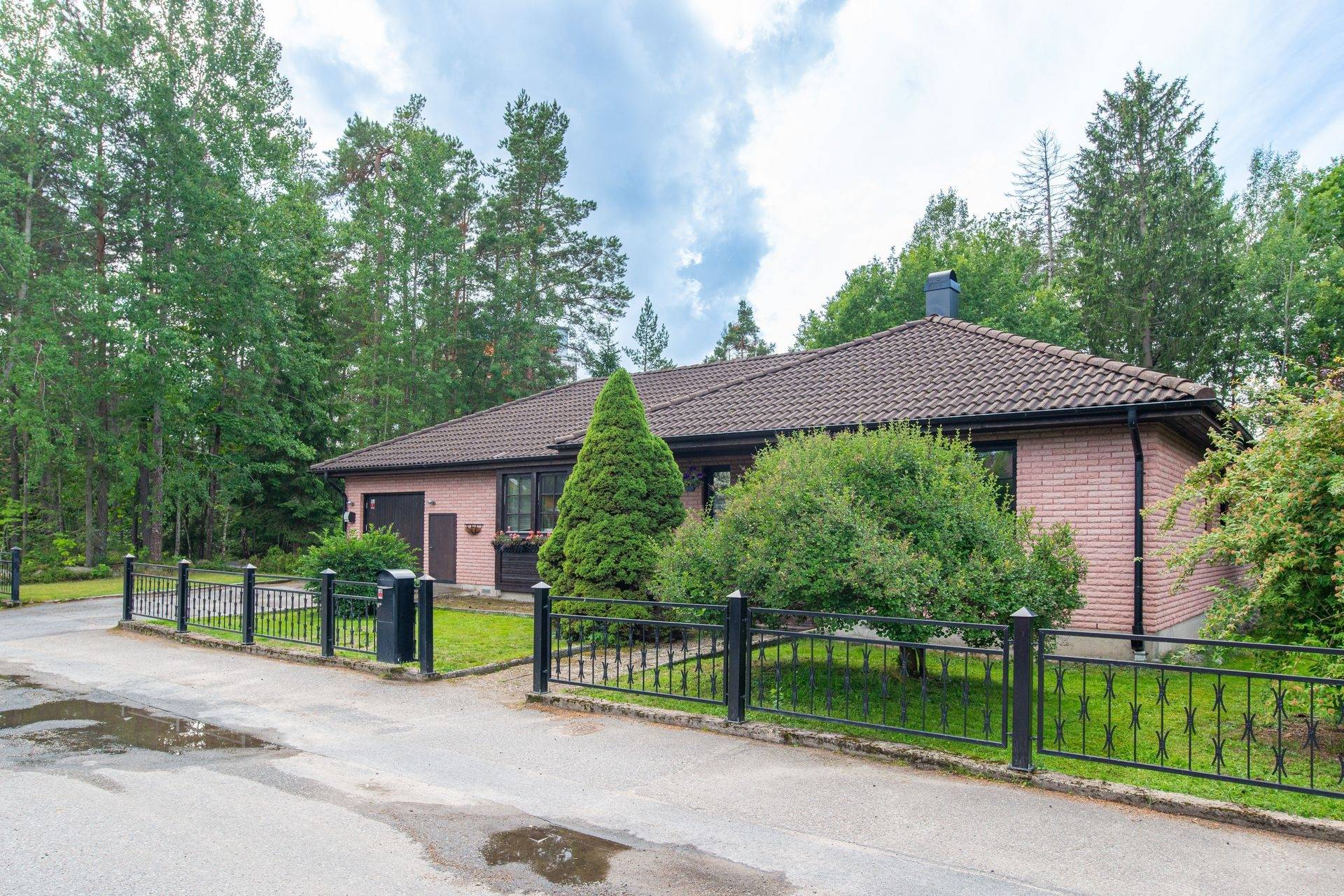4 rum Villa på Götavägen 1 Tumba Botkyrka kommun - bild 2
