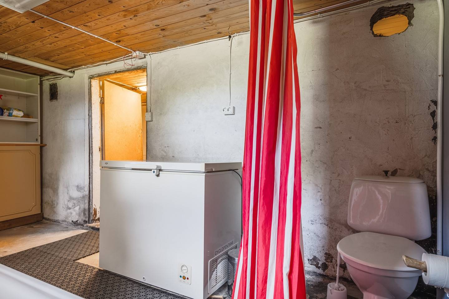 5 rum Villa på Botilsäters-Byn Skogaryd Värmlandsnäs Säffle kommun - bild 33