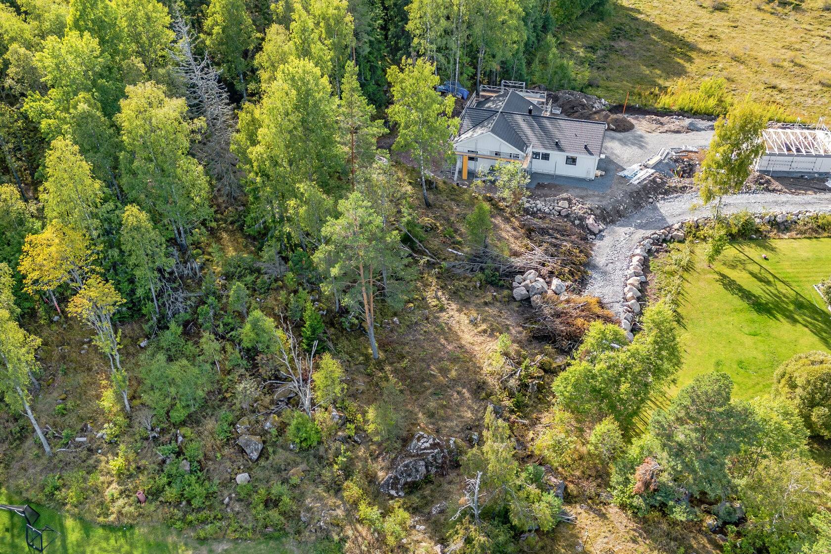 Tomt på Tomt Åsby Östuna Knivsta kommun - bild 8