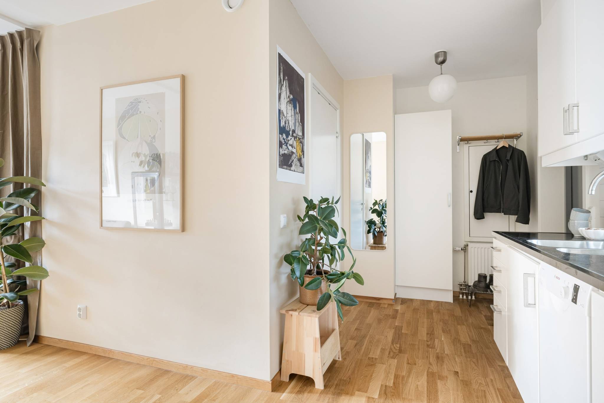 1 rum lägenhet på ÄTRAVÄGEN 22 A LGH 1202 Bagarmossen, Uppsala kommun - bild 5
