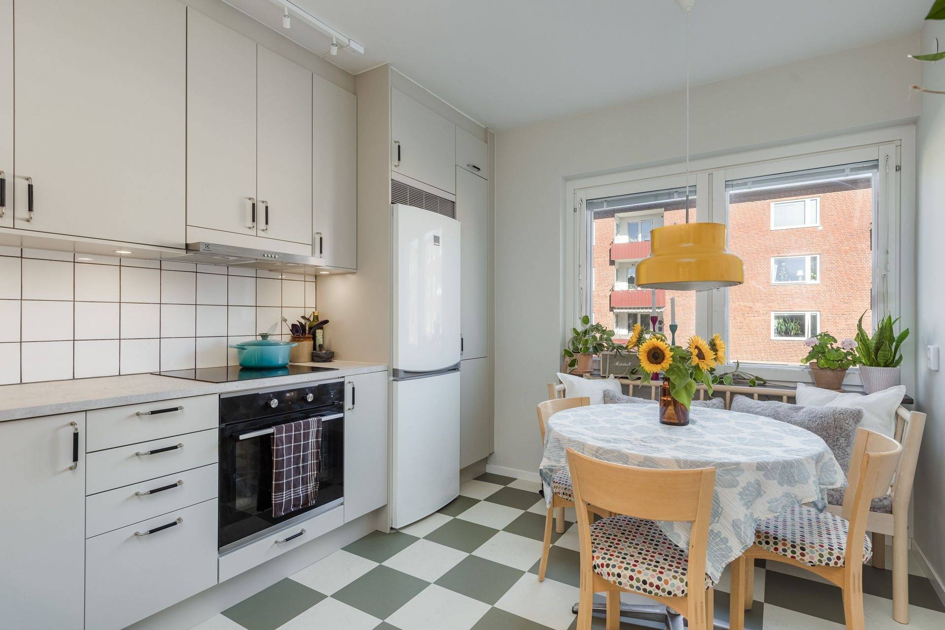 3 rum lägenhet på Stenbrogatan 4A Jungfruplatsen - Centrala Mölndal, Mölndals kommun - bild 1
