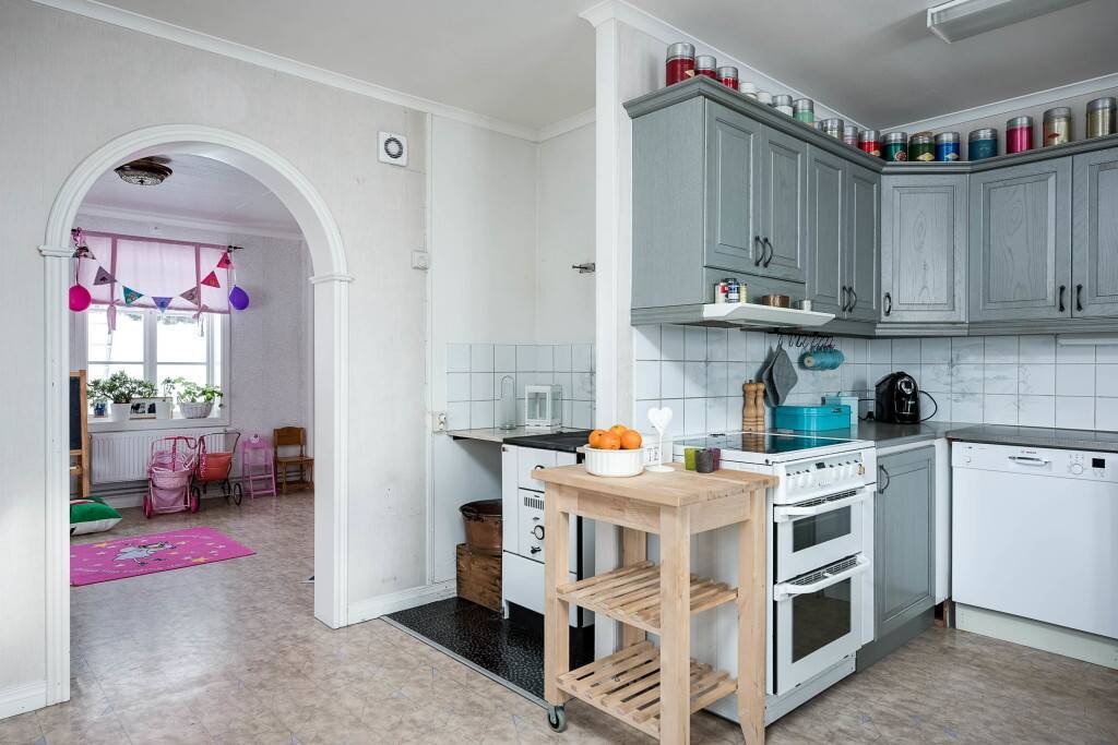 7 rum Gård/skog på Fugelsta 265 Bräcke kommun - bild 9
