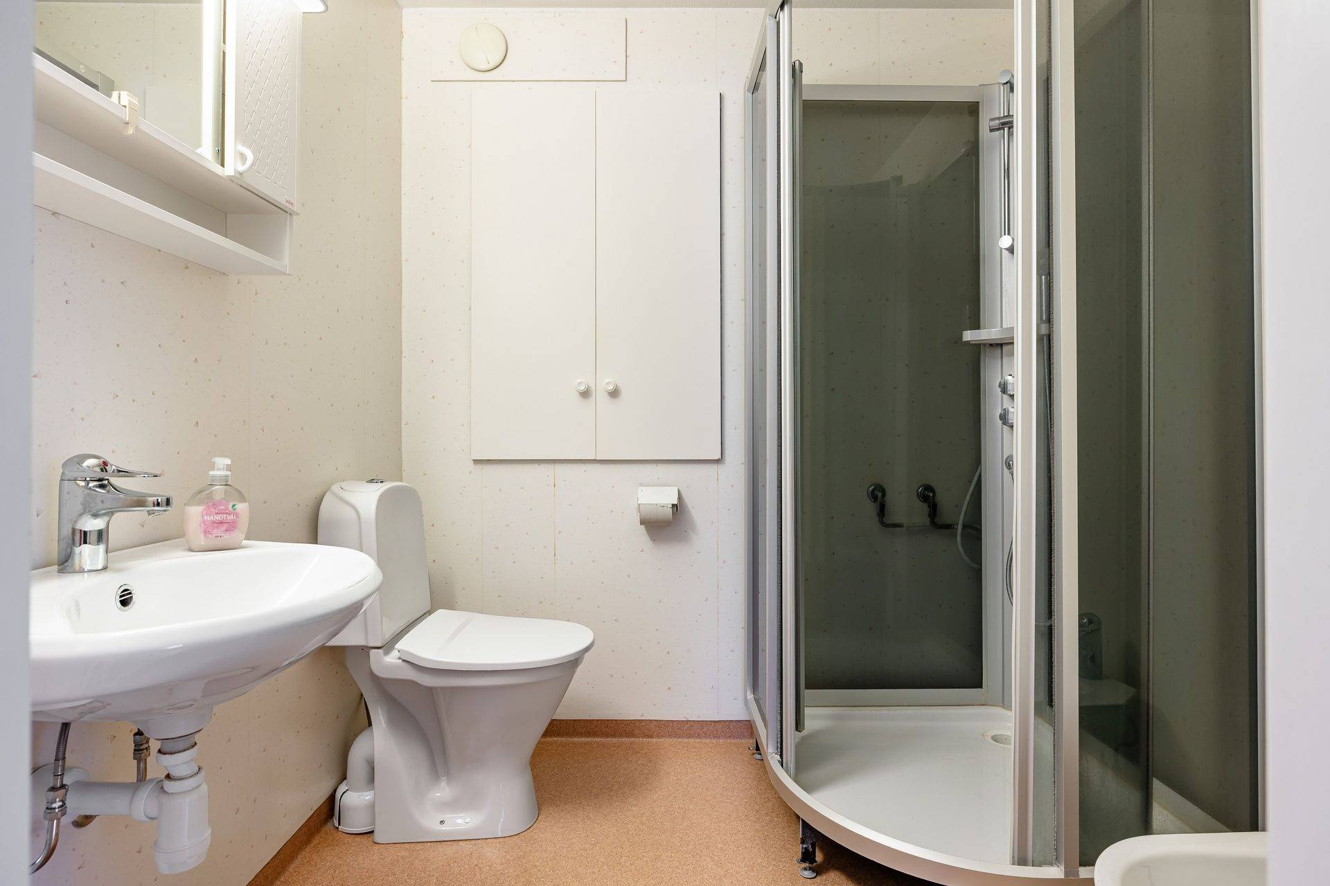 8 rum Villa på Storgatan 52 Järnforsen Hultsfreds kommun - bild 36