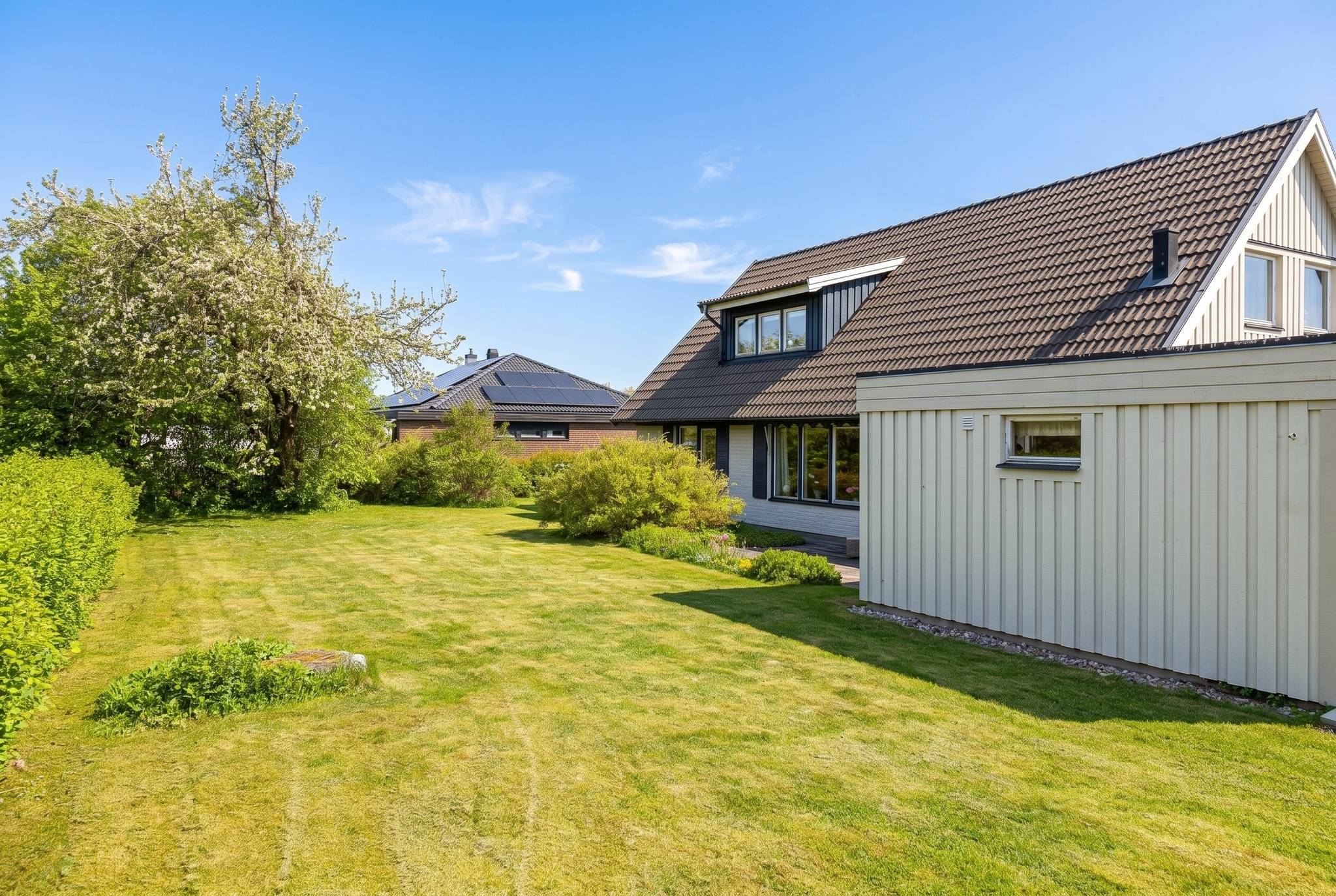6 rum Villa på Sadelgatan 17 Köping Köpings kommun - bild 48