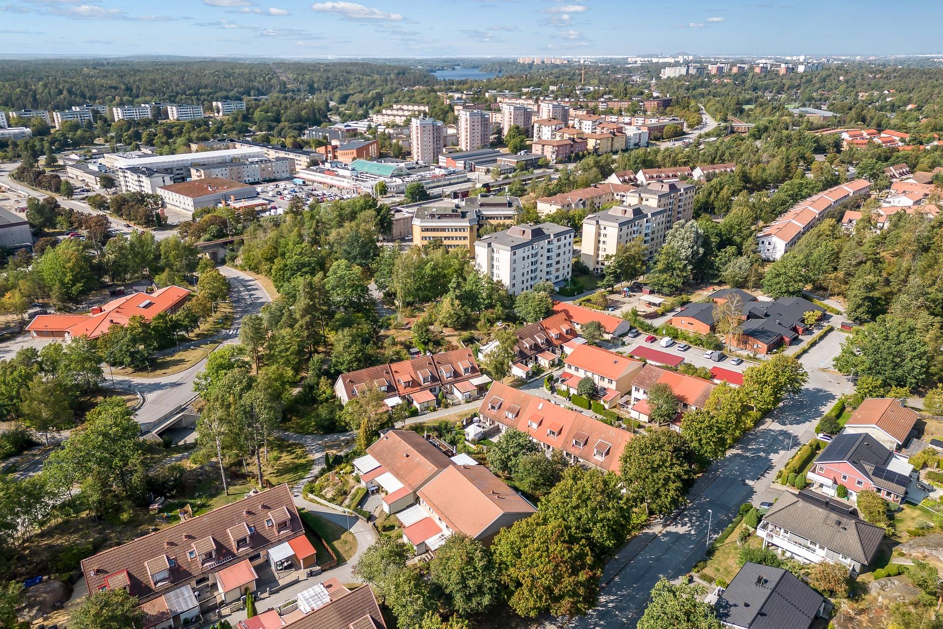 4 rum Radhus på Barytonvägen 71 Drevviksstrand Huddinge kommun - bild 2