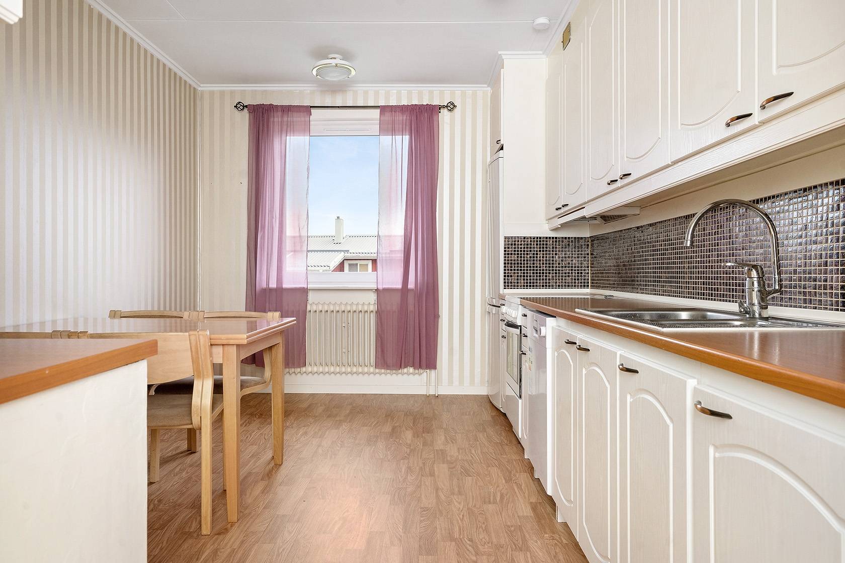 3 rum Villa på Norlins väg 12 Hedenäset Övertorneå kommun - bild 6
