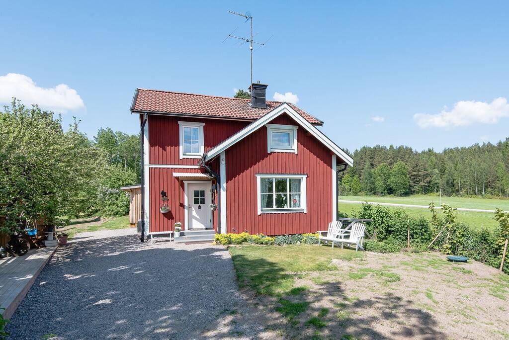 4 rum Villa på Norrby Fiholm 1 Björnlunda Gnesta kommun - bild 2