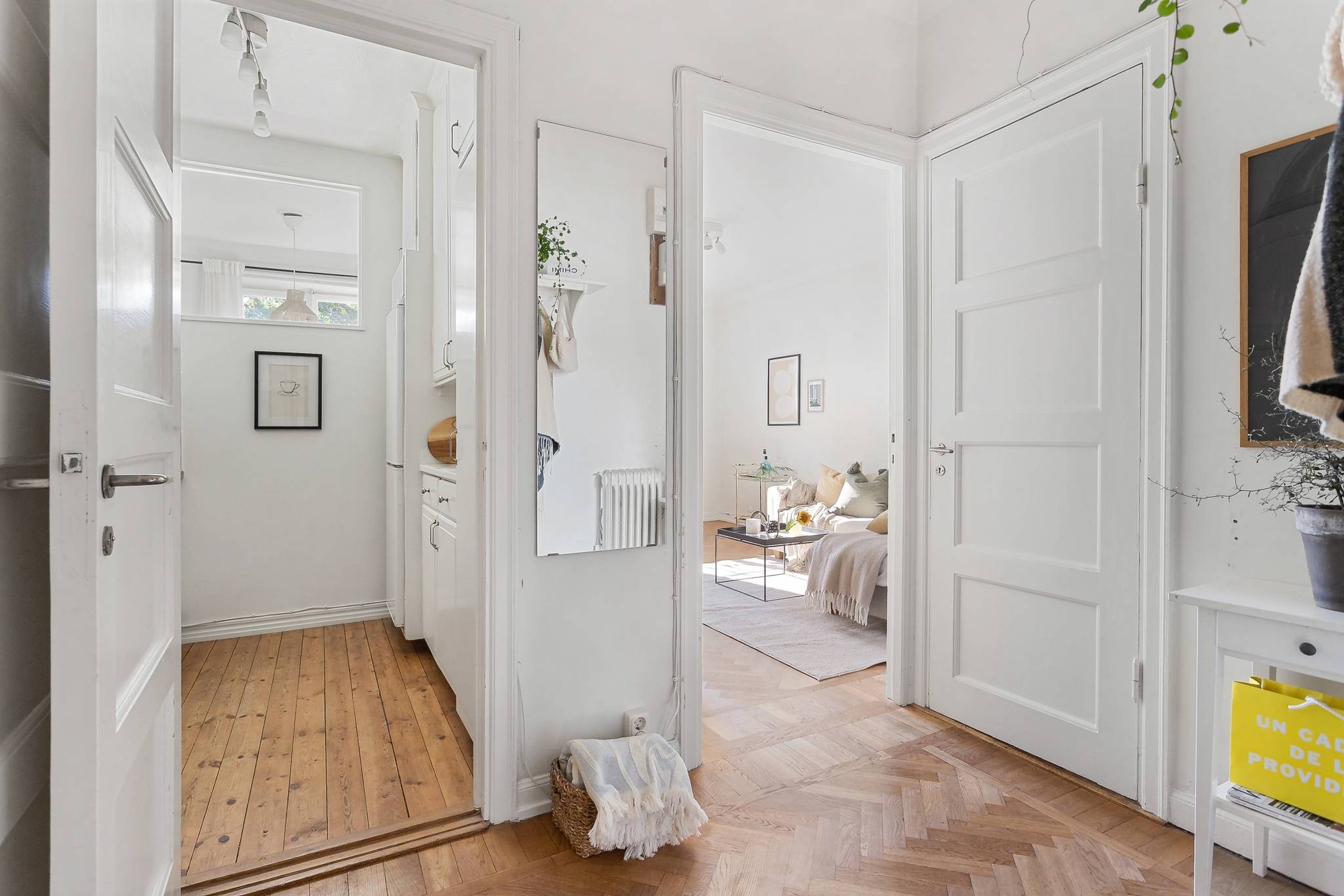 2 rum Lägenhet på Helgalunden 17, 3 tr Södermalm - Katarina Sofia Stockholms kommun - bild 13