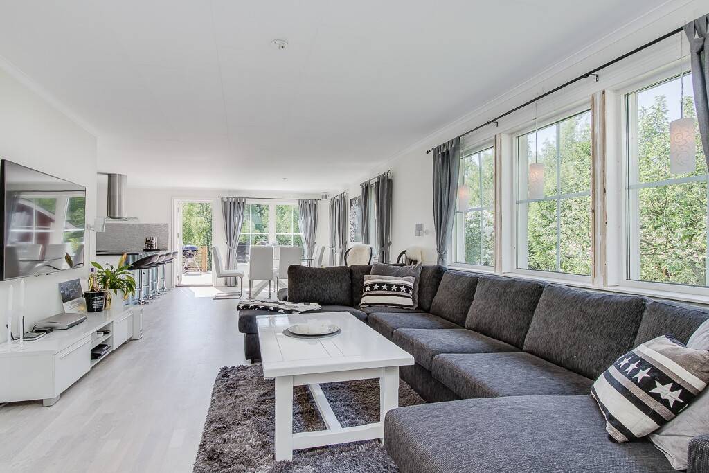 4 rum Villa på Fjällsta, Tallbacken 32 STALLARHOLMEN Fjällsta Selaön Strängnäs kommun - bild 19