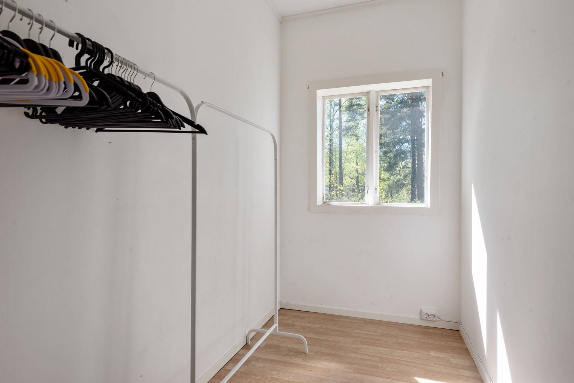 5 rum Villa på Österledingevägen 9 Östra Ledinge Norrtälje kommun - bild 15