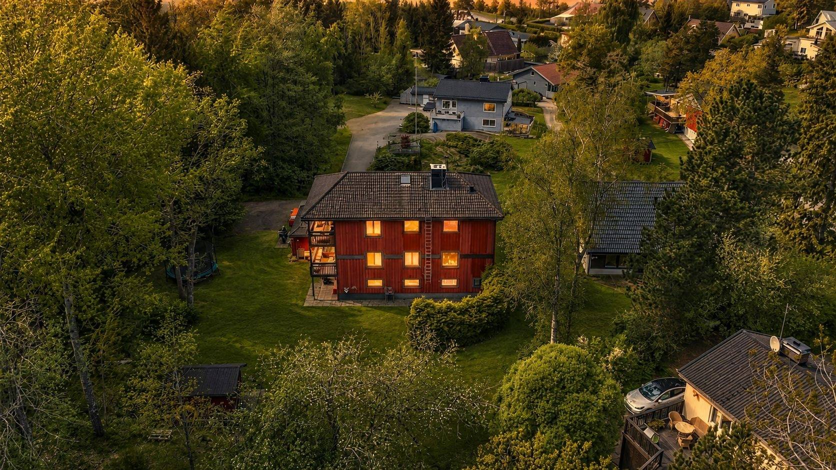 9 rum villa på Ärlvägen 7 Segeltorp, Huddinge kommun - bild 5