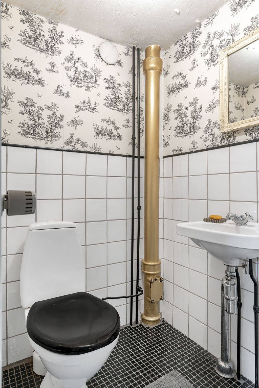 4 rum Villa på Blomstervägen 5 Svaneholm Borås kommun - bild 17