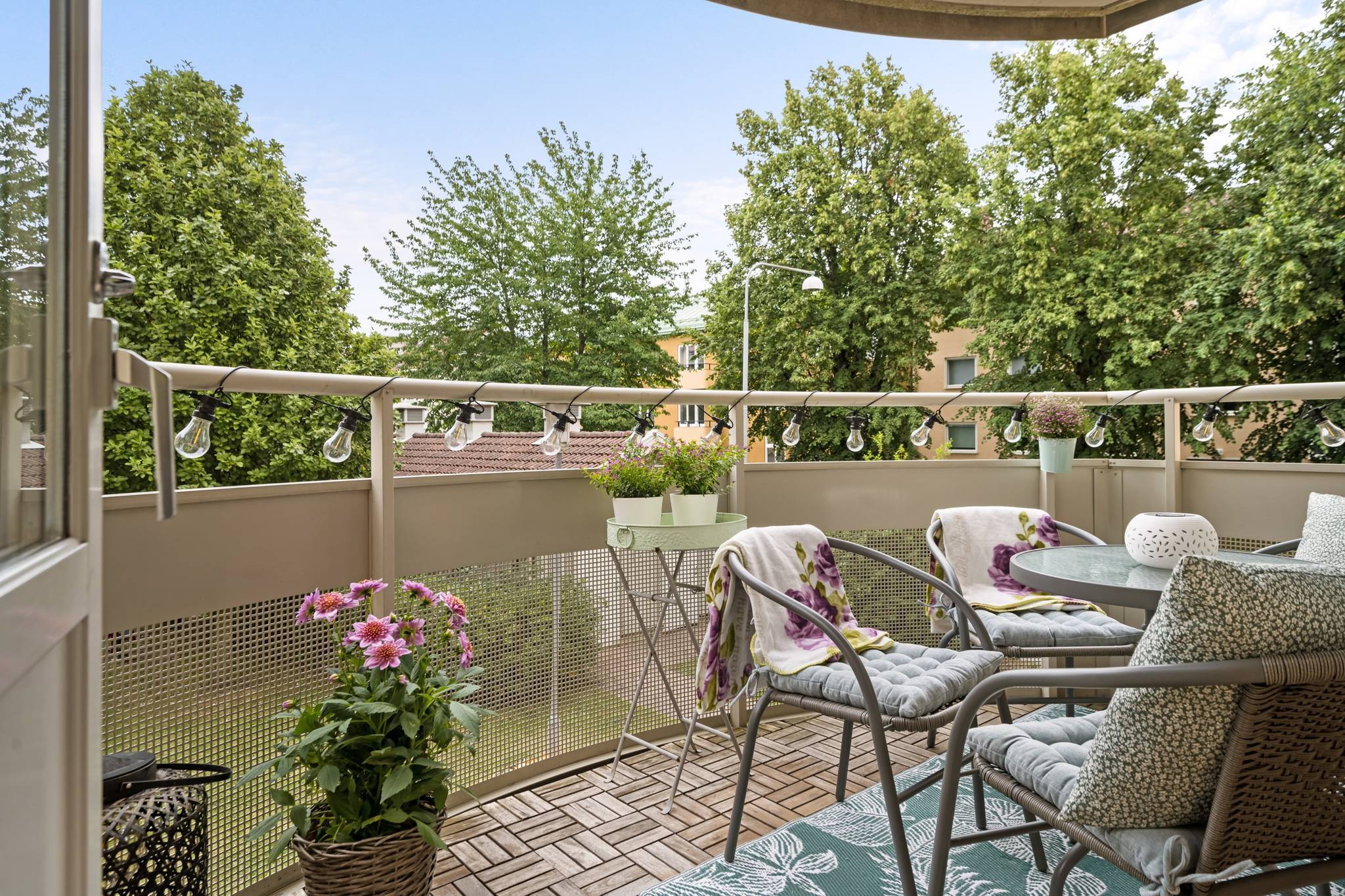3 rum Lägenhet på Mäster Simons Väg 26 Ritorp Solna kommun - bild 1